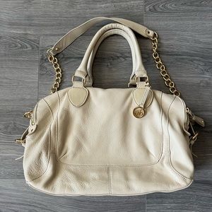 GUC Audrey Brooke Satchel- beige/creme